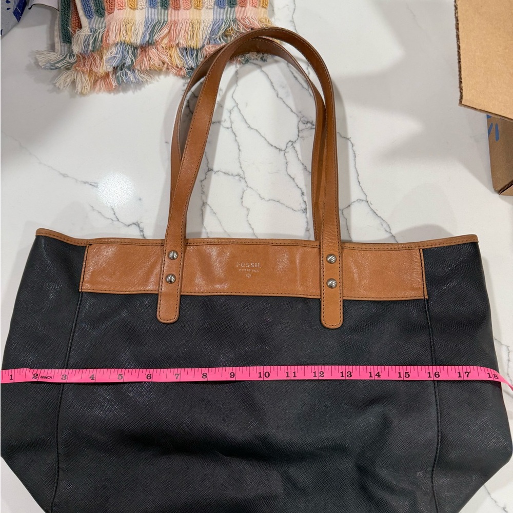 Fossil Audri Singnature Leather Shopper Tote Bag - Picture 2 of 16